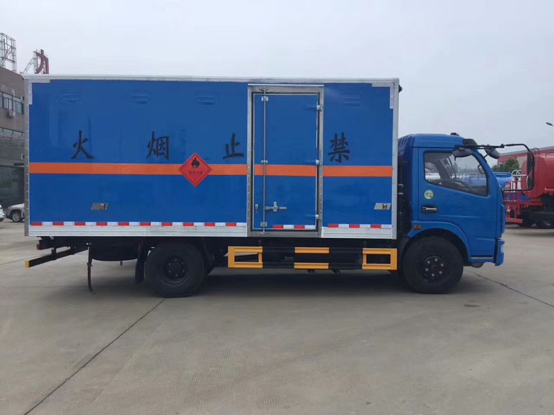 多利卡5.1米(6.4噸)氣體廂式車 多利卡5.1米(6.4噸)氣體廂式車