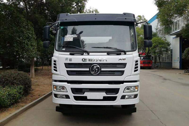 陜汽小三軸散裝飼料運(yùn)輸車 陜汽小三軸散裝飼料運(yùn)輸車