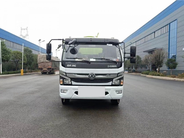 東風(fēng)大多利卡5水/5塵洗掃車(國(guó)六) 東風(fēng)大多利卡5水/5塵洗掃車(國(guó)六)